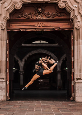 Luis Gallegos Alvarez from Pexels ballet